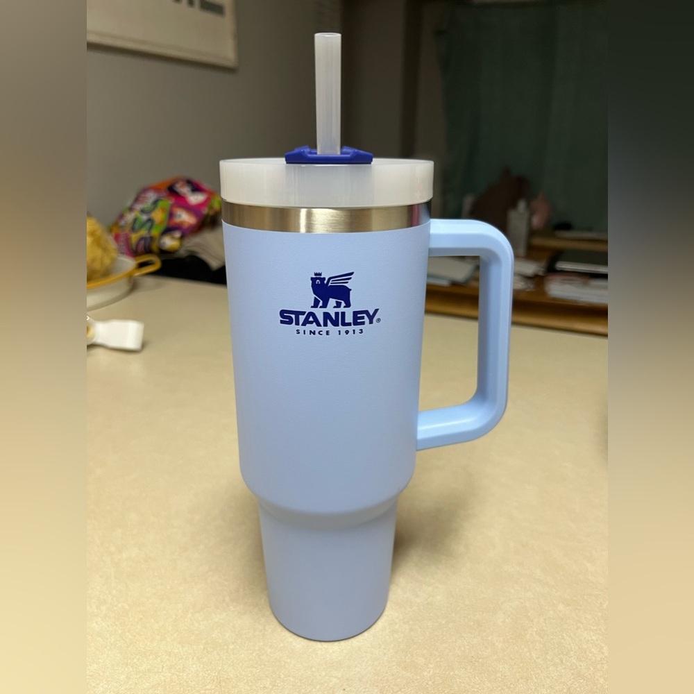 Blue Stanley 40oz